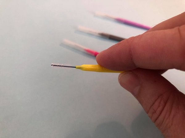 Piksters interdental brush -close up of the wire and brush structure