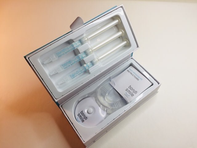 Inside the Bondi Smile Whitening kit