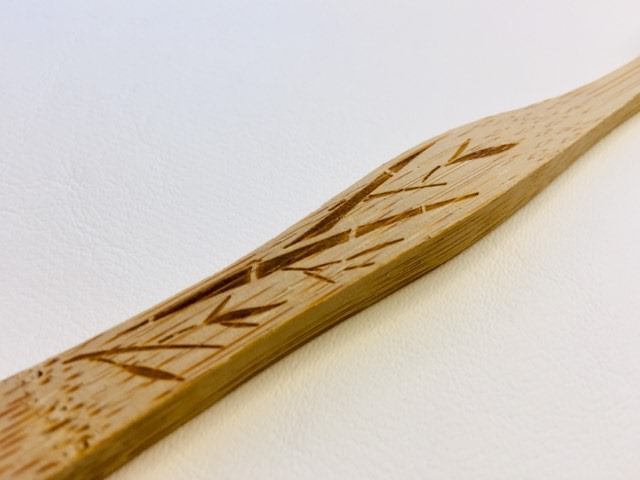The bamboo pattern on the Colgate bamboo charcoal toothbrush
