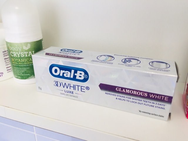 The Oral-B 3D White Luxe Glamorous White Toothpaste