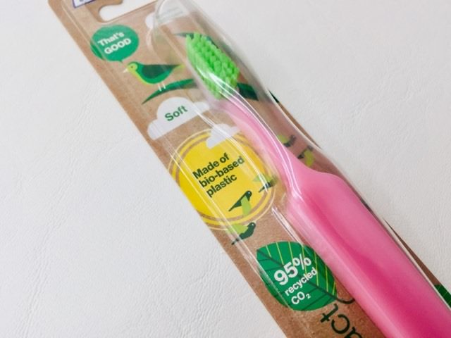 A closer look at the packaging of TePe Good™ Compact Toothbrush