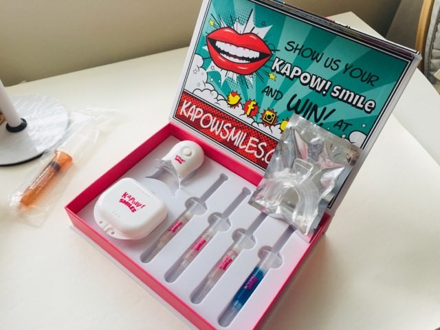 The complete Kapow Smiles Whitening kit