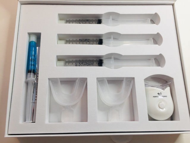 Above look at the Perfect Whitening Kit