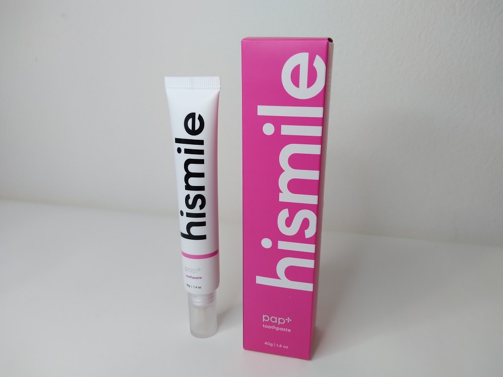 Hismile PAP toothpaste out of its packaging
